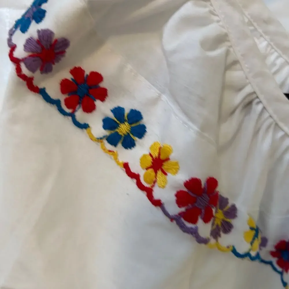 VTG Rockmount Ranch Wear White Floral Embroidered Ruffle Peasant Blouse Boho - Picture 5 of 8